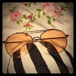 trying to sell things !